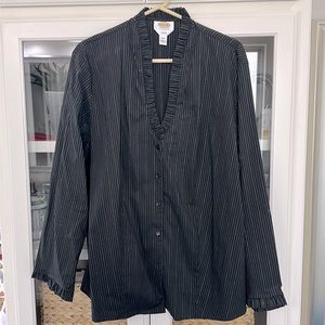 Ruffle Neck - Silver shimmer Blouse